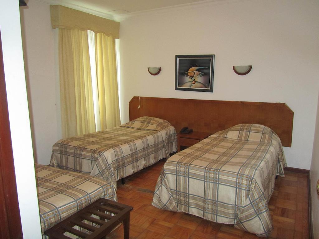 Residencia Filipe Hotel Гуарда Стая снимка