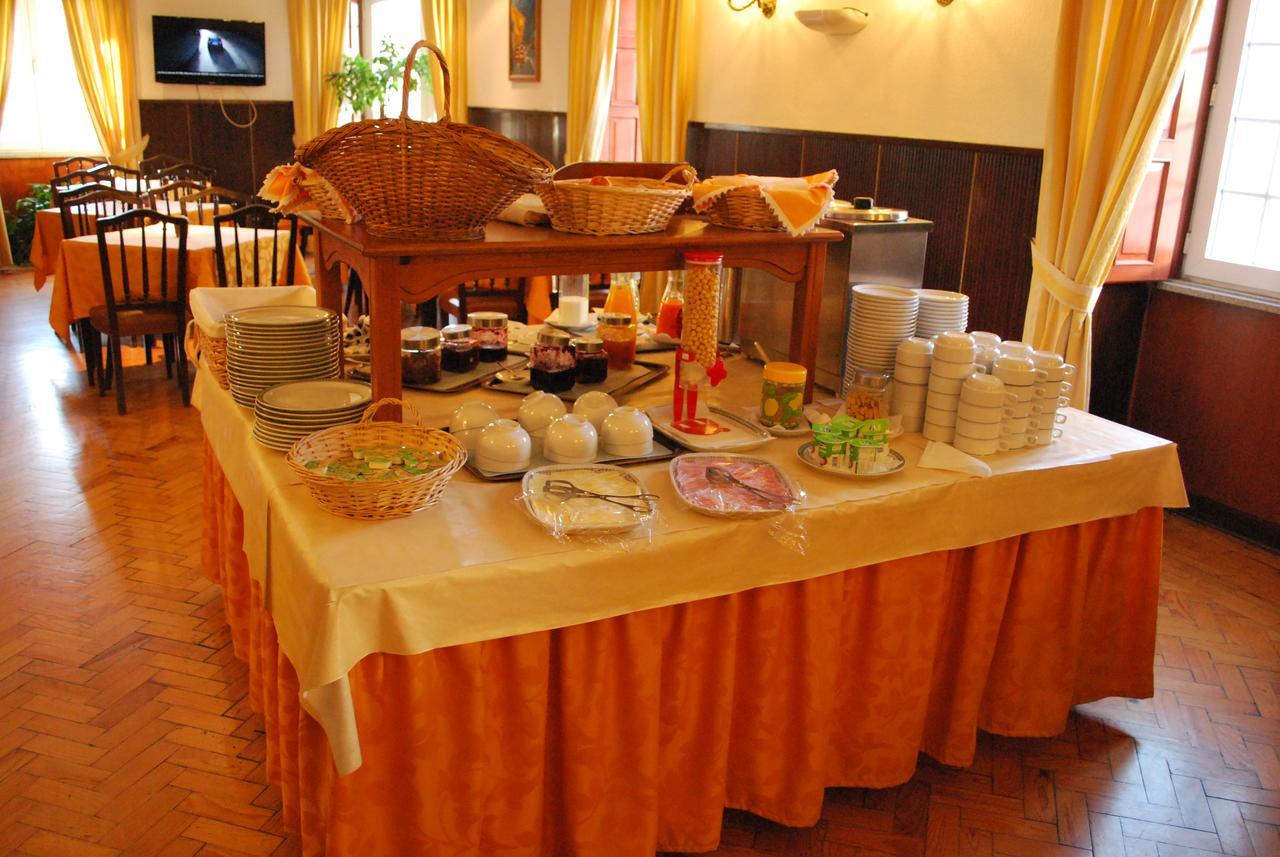 Residencia Filipe Hotel Гуарда Екстериор снимка